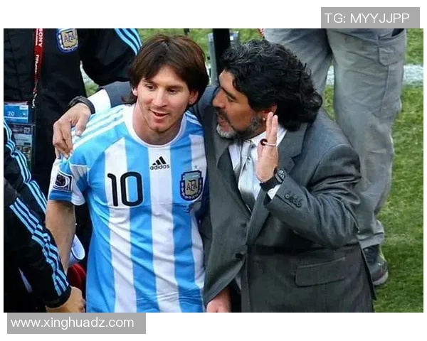 梅西：关于阿根廷人来说 马拉多纳永远是咱们最崇拜的偶像